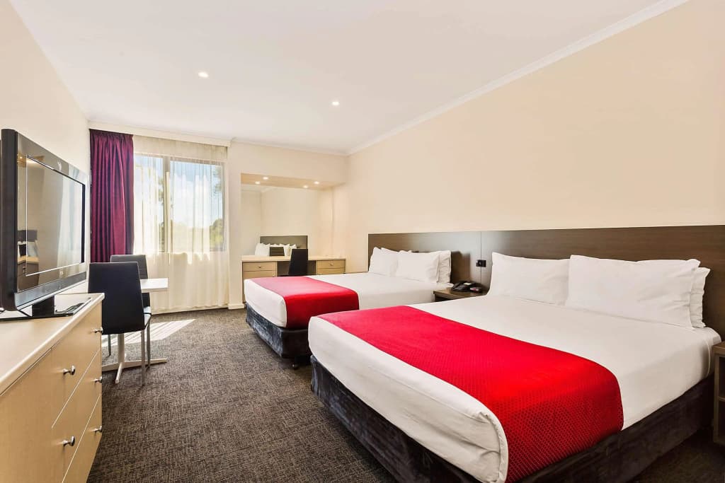 Quality Hotel Manor - photo 24