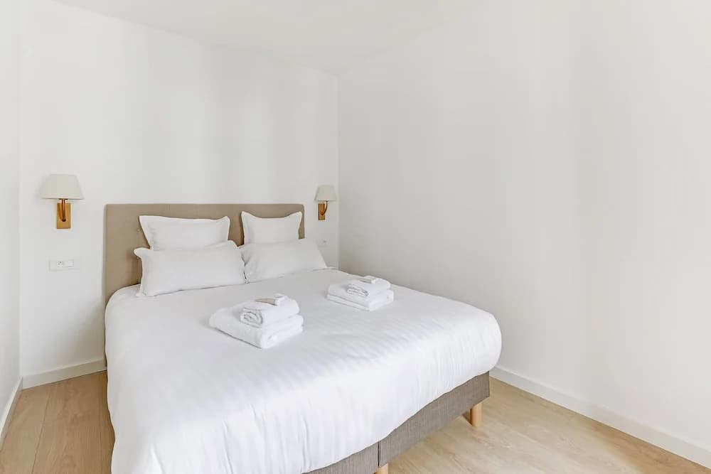 Pick A Flats Nation Avron Apartments - photo 6