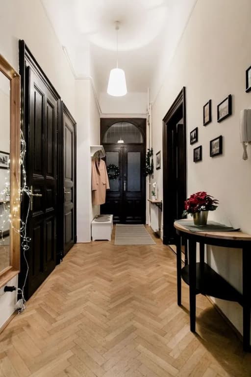 Brody 30 Apartment - photo 10