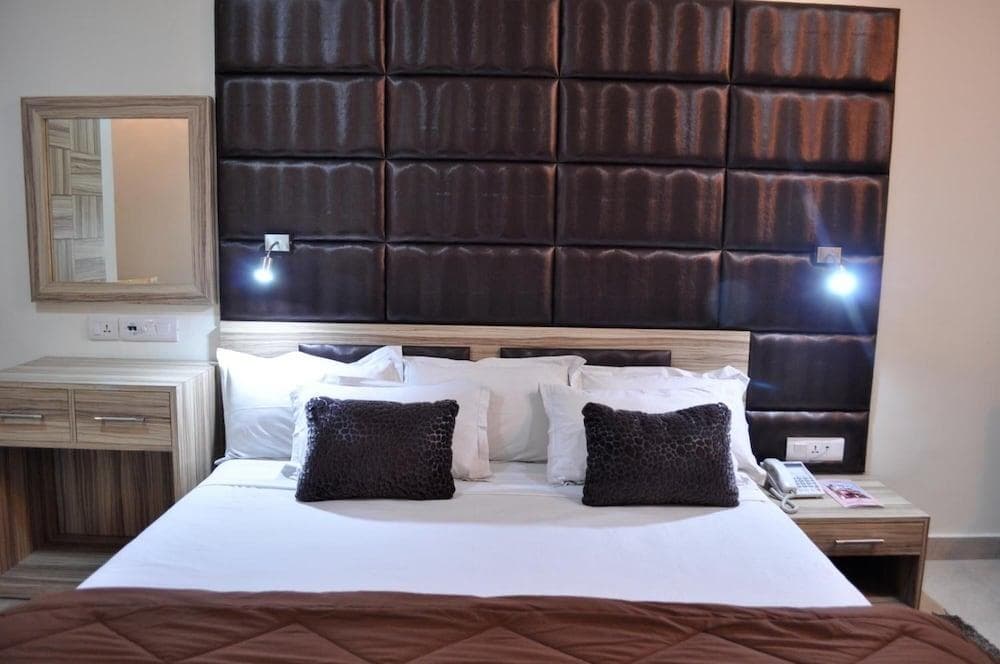 Hotel Solo Victoria - photo 5