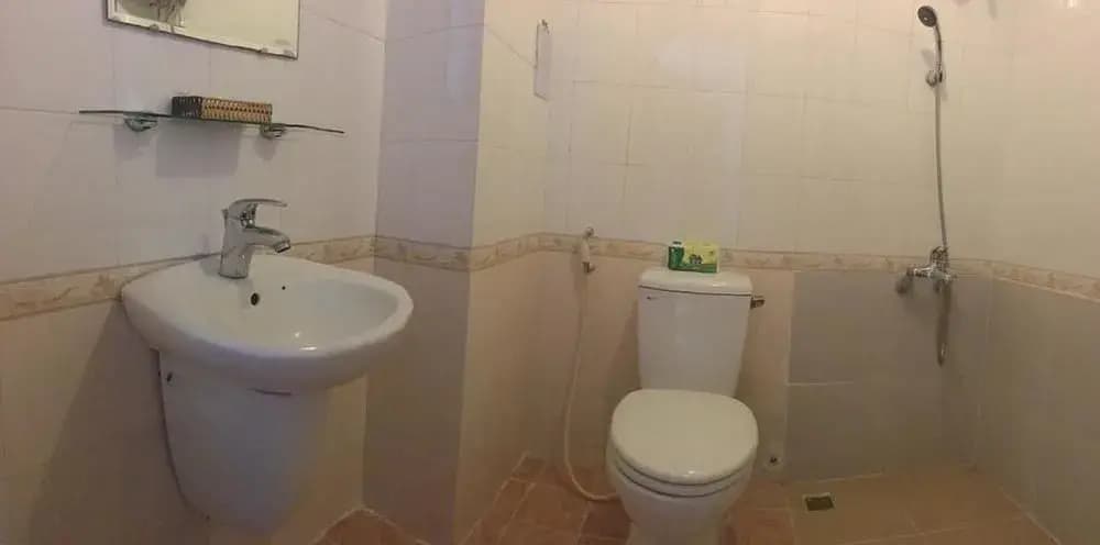 Hoa Binh Hotel - photo 7