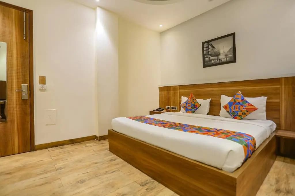 Fabhotel Royal Touch - photo 3