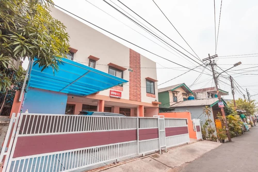 Oyo 2251 D'Sasya Syariah Residence 2 - photo 15
