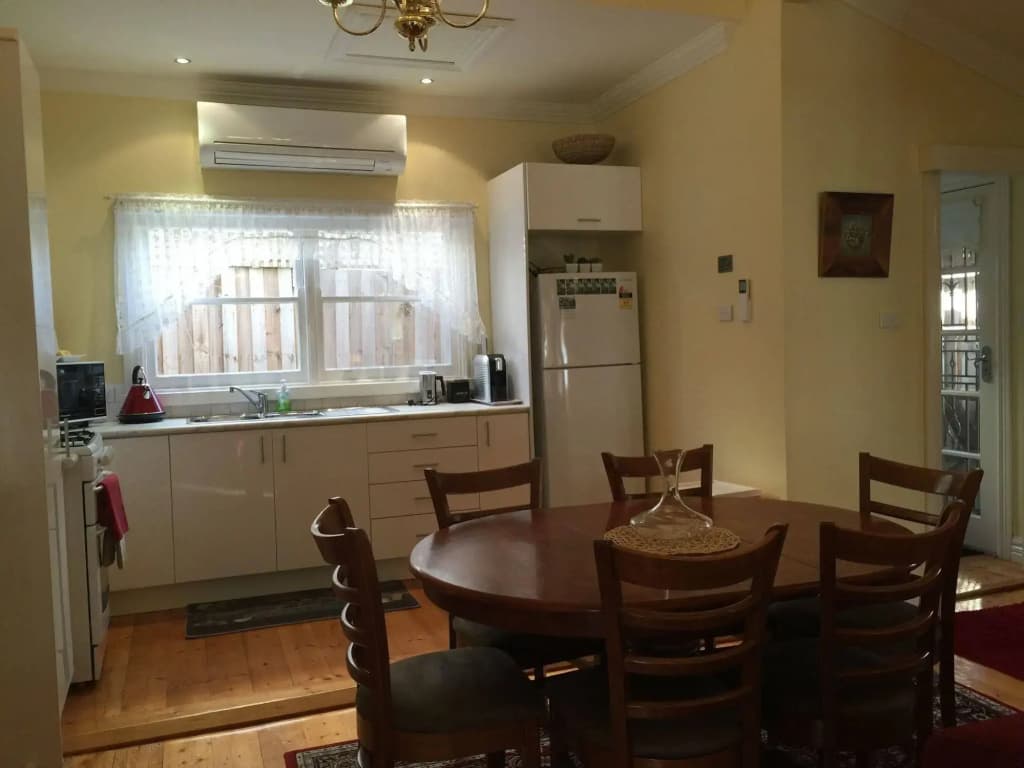 Brentwood Accommodation - photo 17