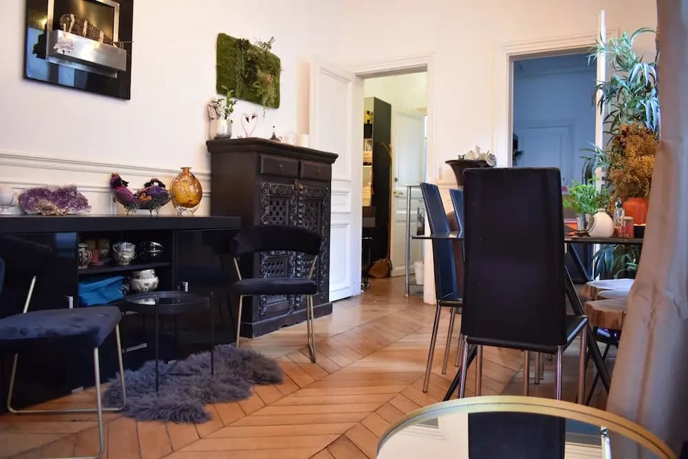 Charming 1 Bedroom Apartment in St Germain - photo 8