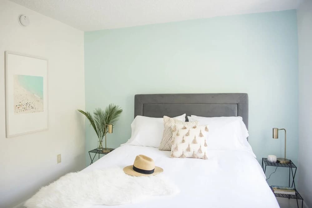 Vibrant 2BR in Miami River Inn by Sonder - main photo