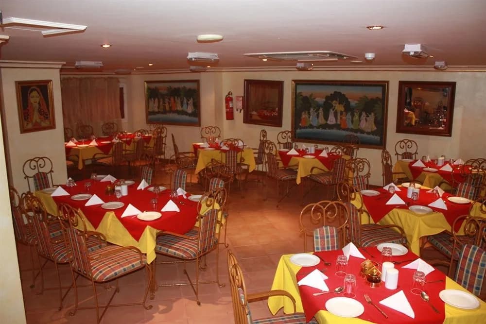 Qatar Palace Hotel - photo 13
