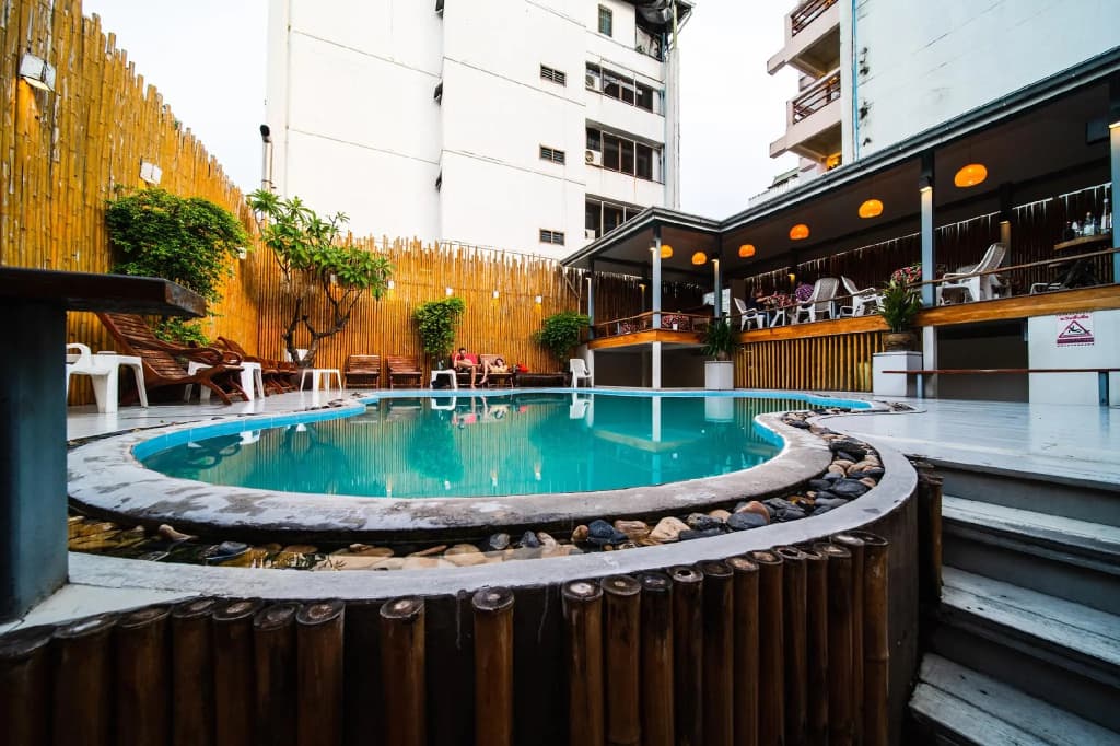 Wild Orchid Villa Bangkok - photo 12