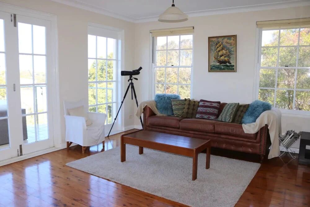 Spacious 4 Bedroom Seaside Gem - photo 11