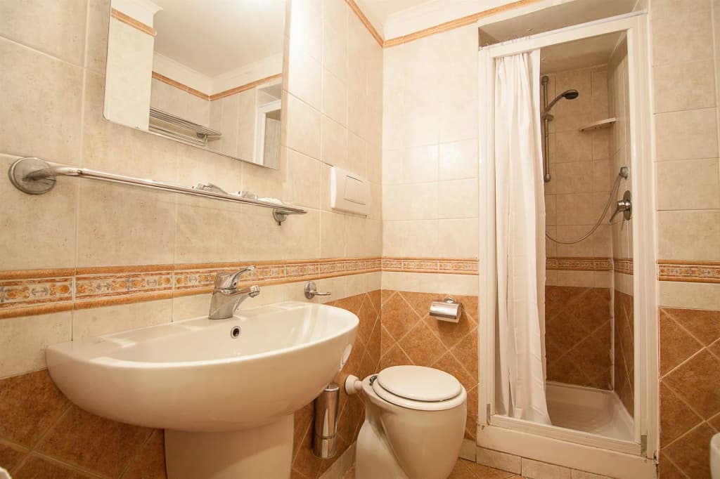Hotel Pomezia - photo 9