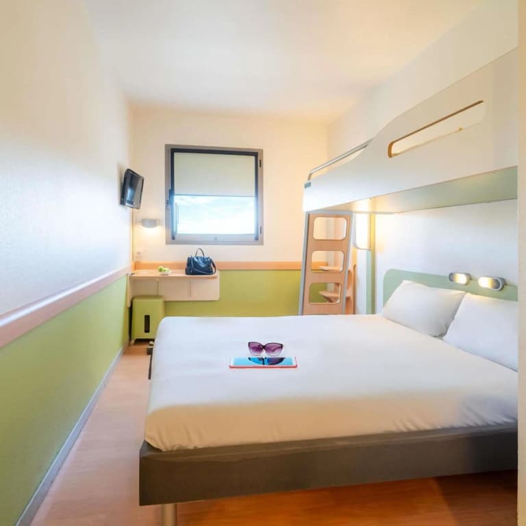 Ibis Budget Madrid Vallecas - photo 34