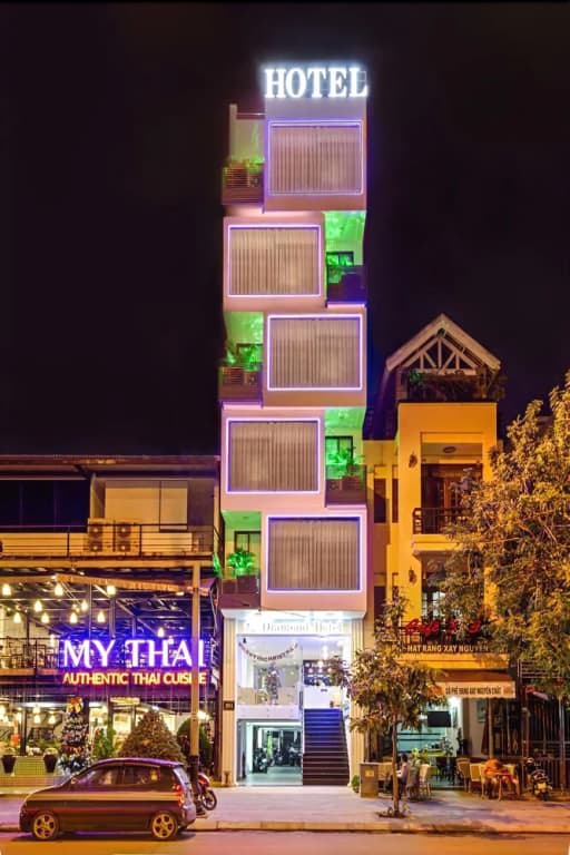 Diamond Hotel - main photo