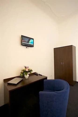 Arta Lenz Hotel - photo 12