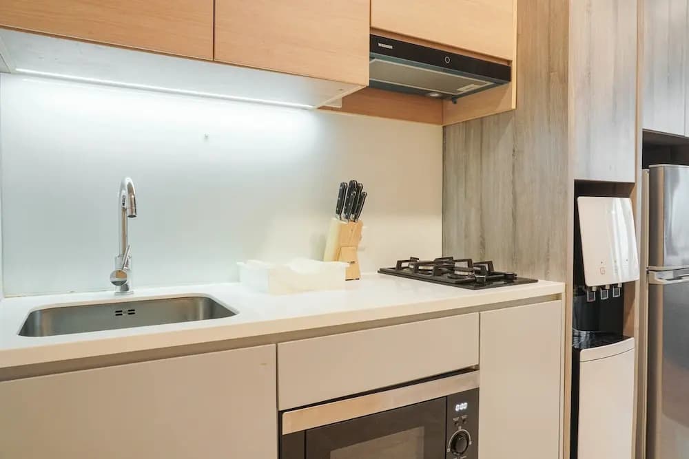 Luxurious Studio at Capitol Suites Apartment - photo 15