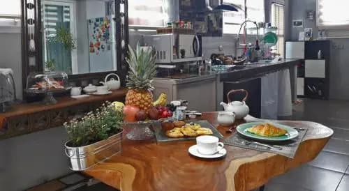 Jerry's Guest House - photo 9