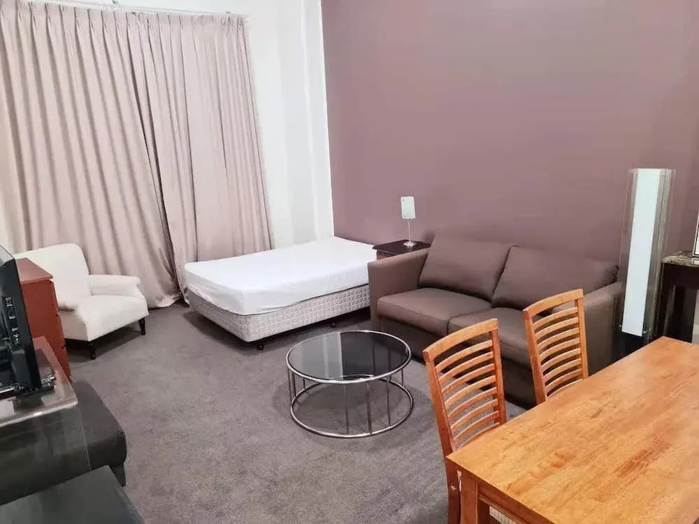 Darling Harbour Resort Style Apartment - photo 4