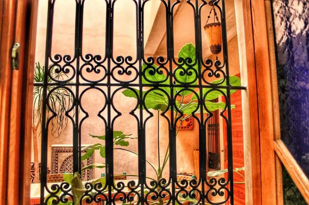 Riad Majdoulina - photo 10