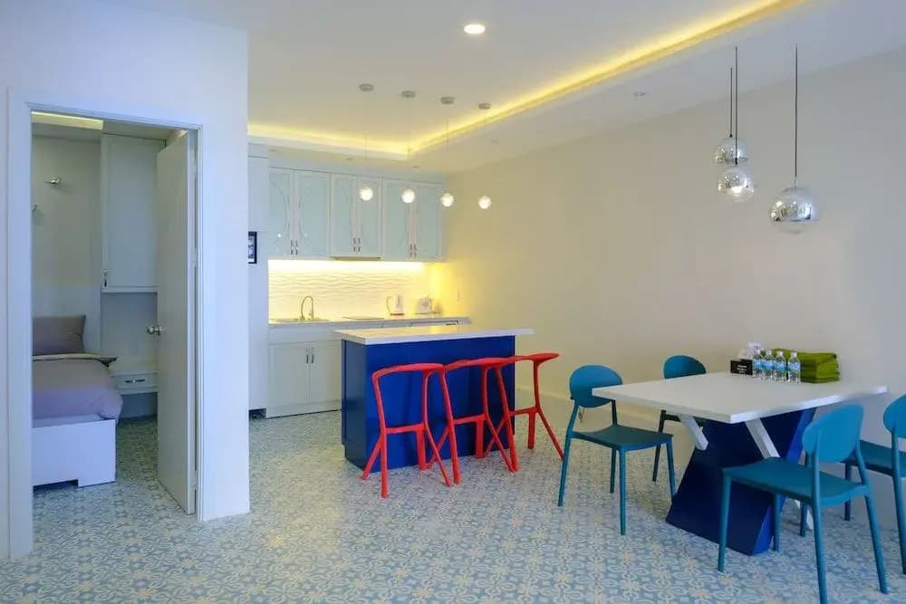 Sunrise Hon Chong Ocean View Apartment - photo 4