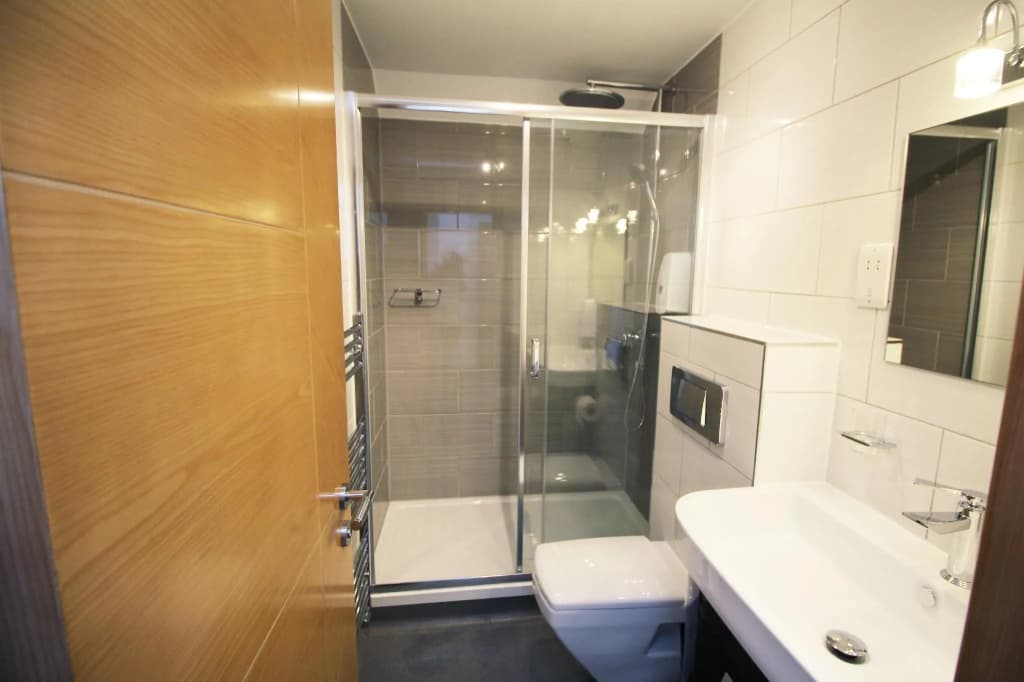 Flexistay Aparthotel Sutton - photo 7