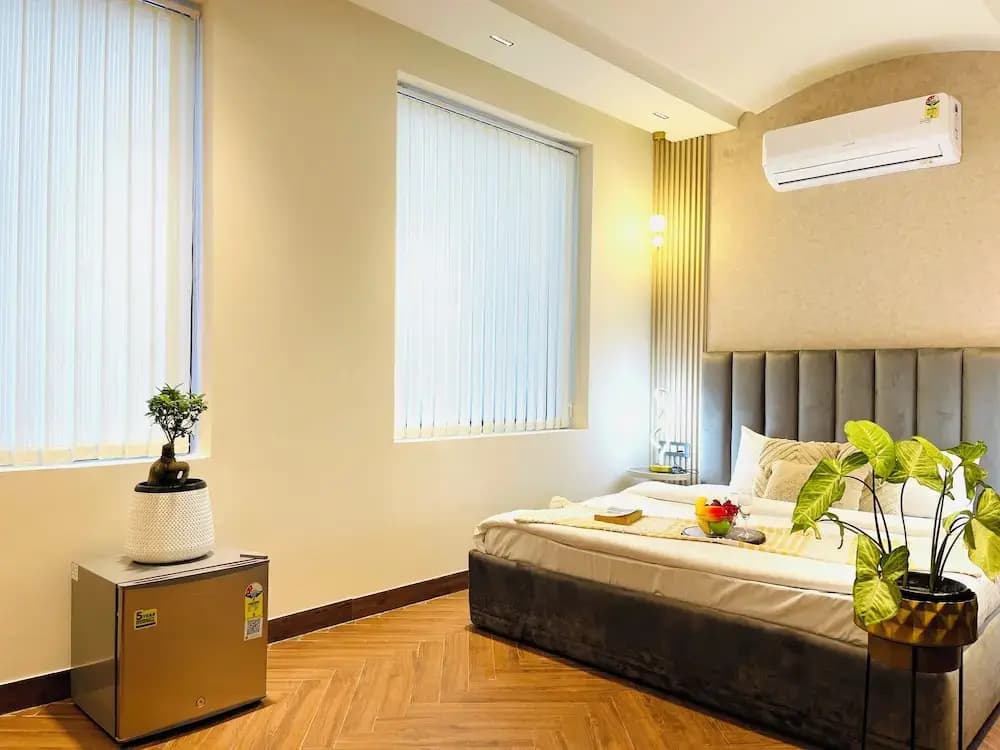 BedChambers Saket - photo 1