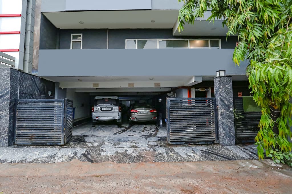 FabHotel Blusky - photo 14