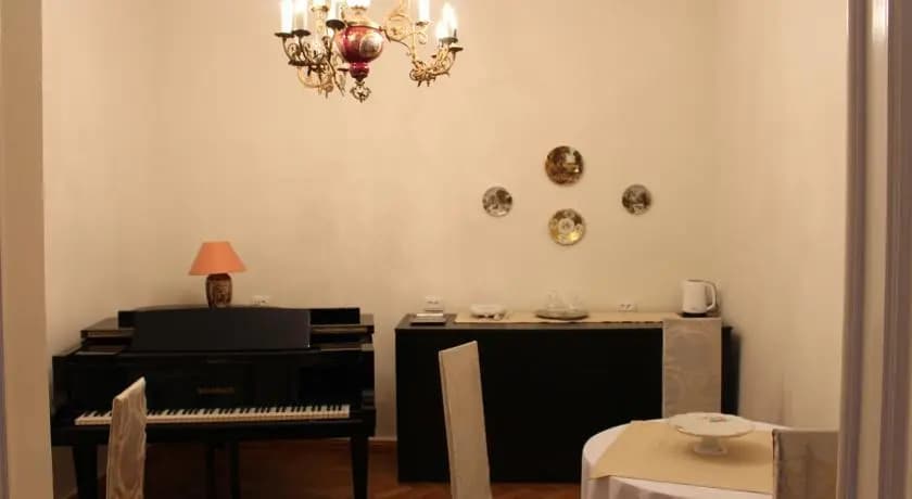 V Park Hotel - photo 9