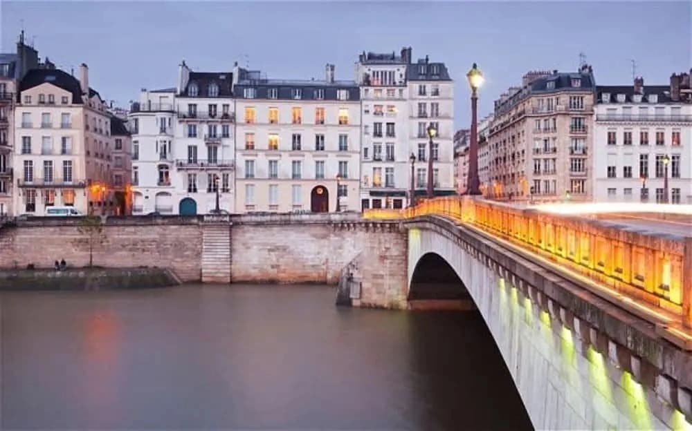 Le Voyage En Isle - Ile Saint Louis - photo 14