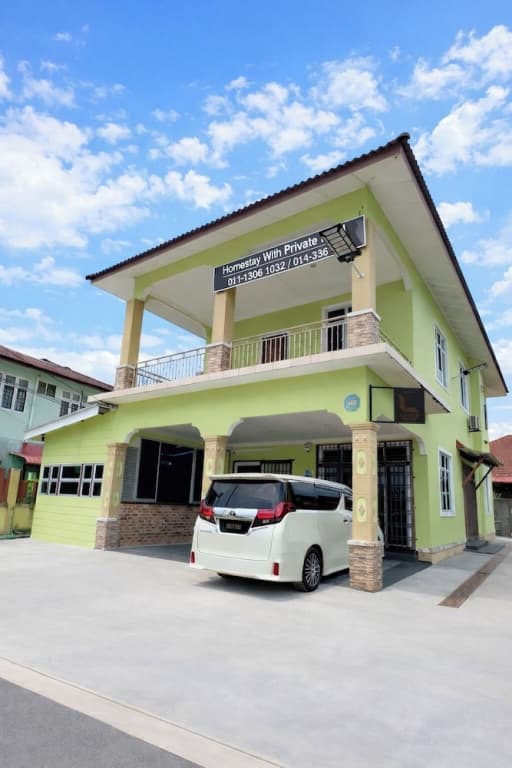 Kota Bharu Family Bungalow Homestay - photo 10