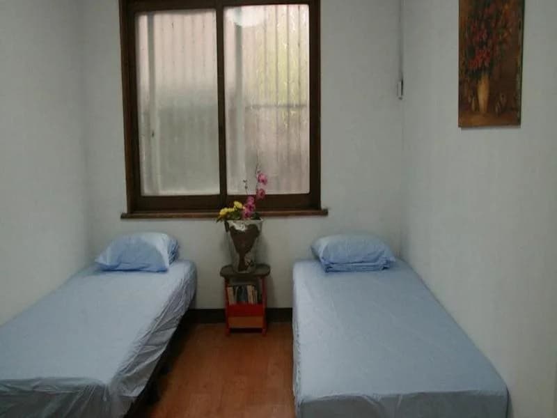 Poet Guesthouse - photo 18