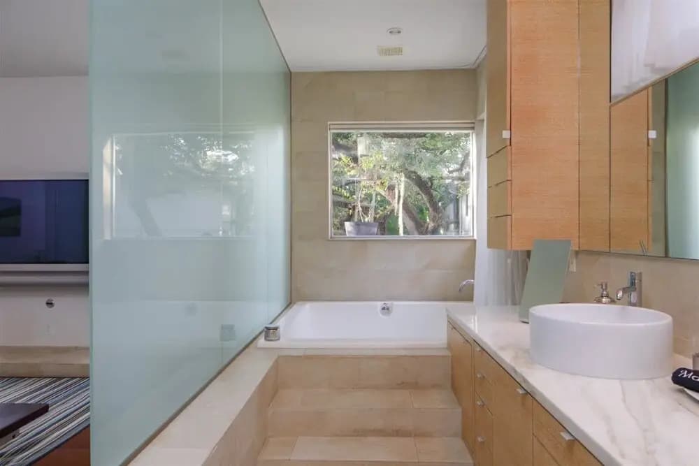 Miami Regatta House - photo 6