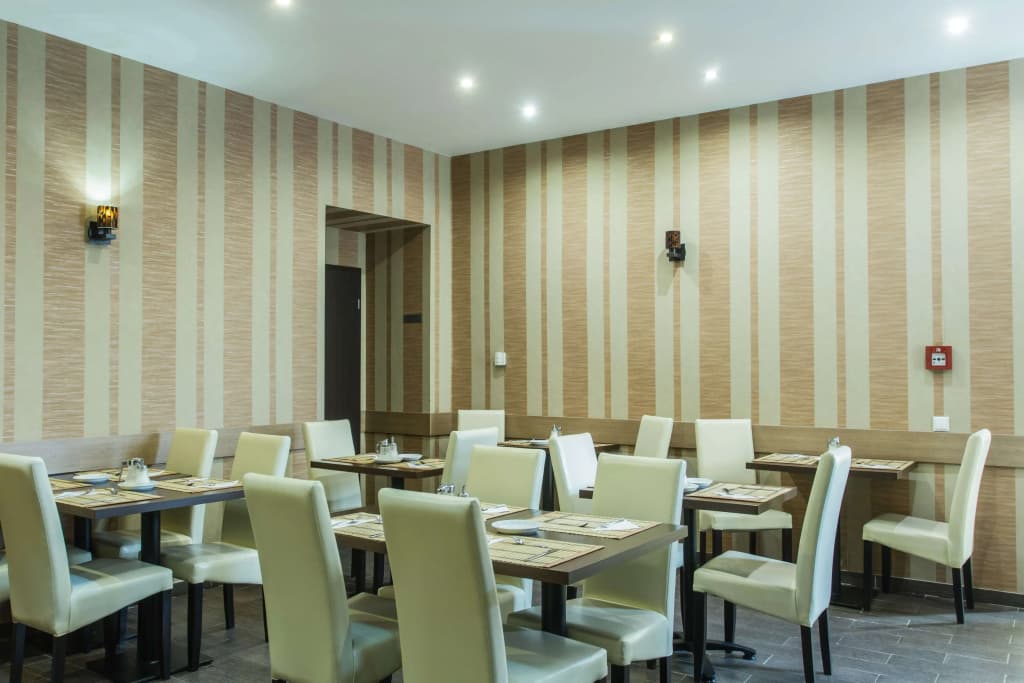 Central Hotel 21 - photo 20