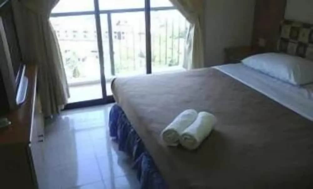 Lumut Valley Resort Condominium - photo 5