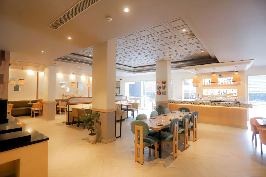 Park Inn by Radisson New Delhi Lajpat Nagar - photo 20