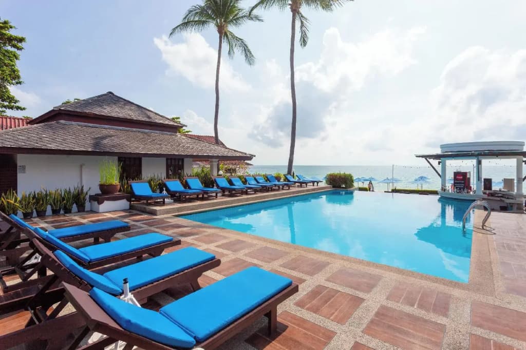 Al's Resort - photo 16