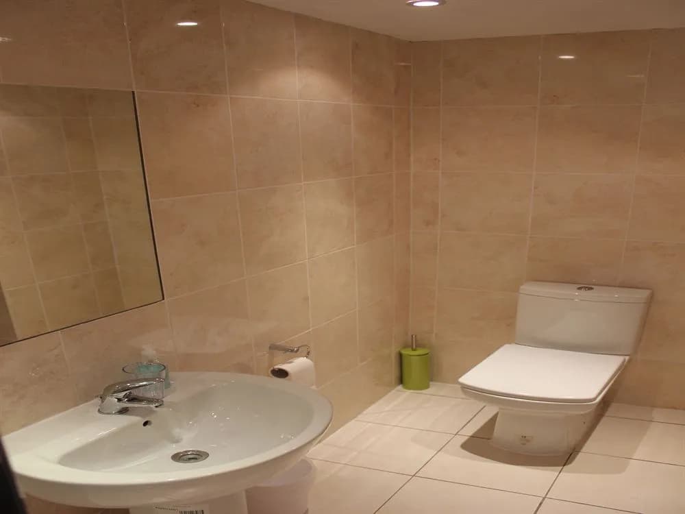 City Guest House - photo 9