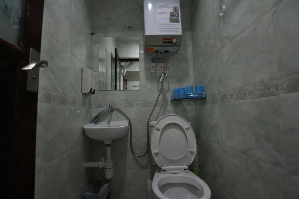 Tai Wah Guest House - photo 6