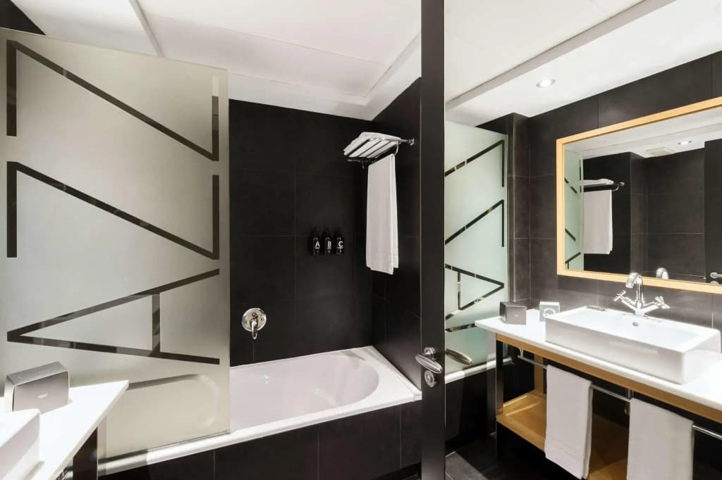 Hotel Jazz - photo 8
