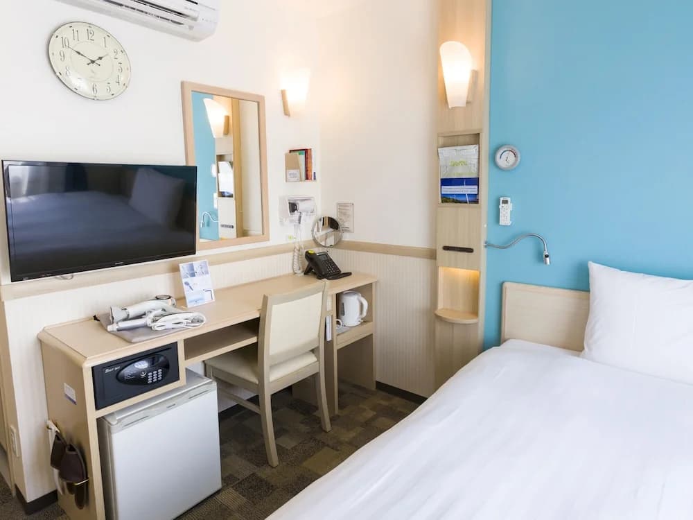 Toyoko Inn Shinjuku-Gyoemmae-Eki 3-Ban Deguchi - photo 5