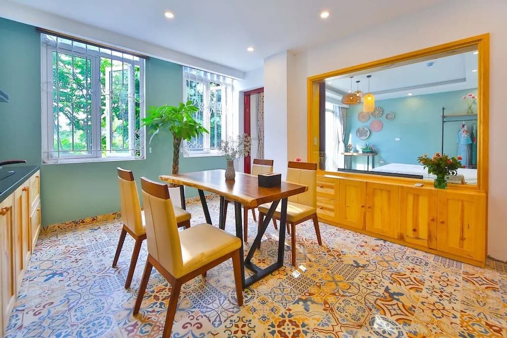 Lakeside House - Hanoi - photo 5