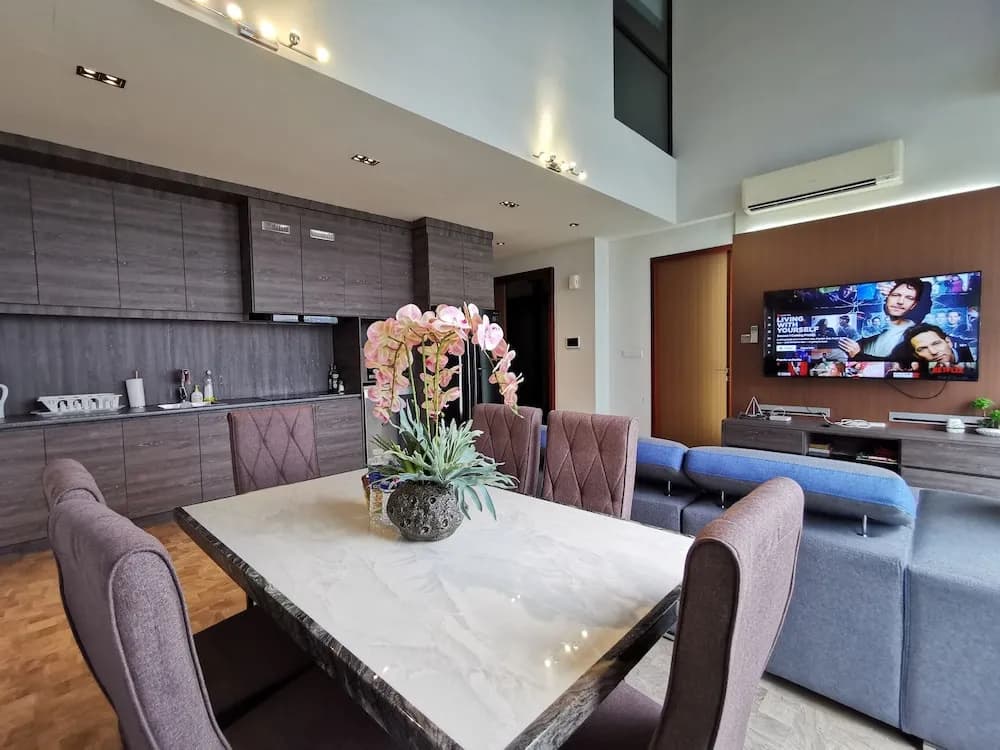 Expressionz Professional Suites by Sin Yin - photo 2