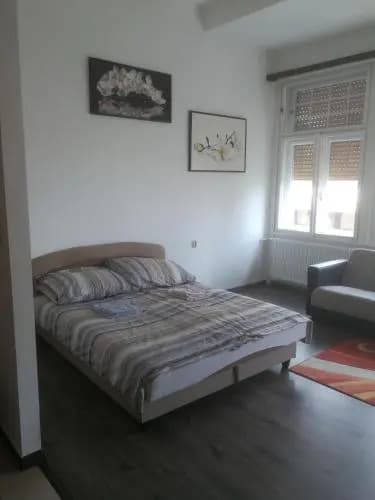 Next door Apartment - photo 4