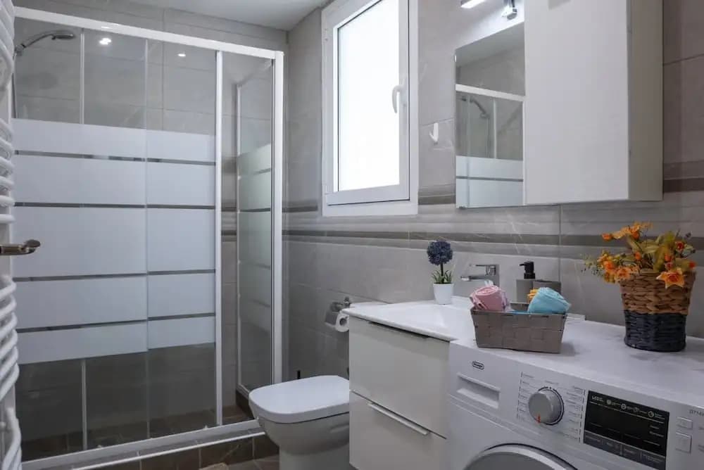 Central Spacious Athenian Penthouse Getaway - photo 7