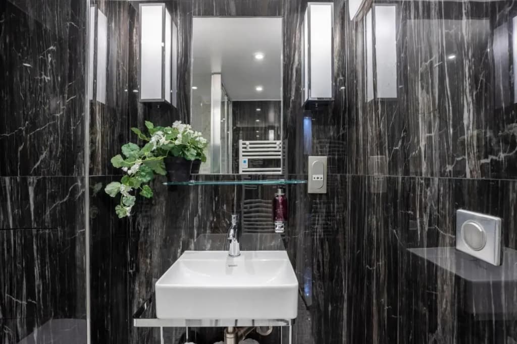 Luxury 3 bedrooms 2 Bathrooms - Ile saint-Louis - photo 7