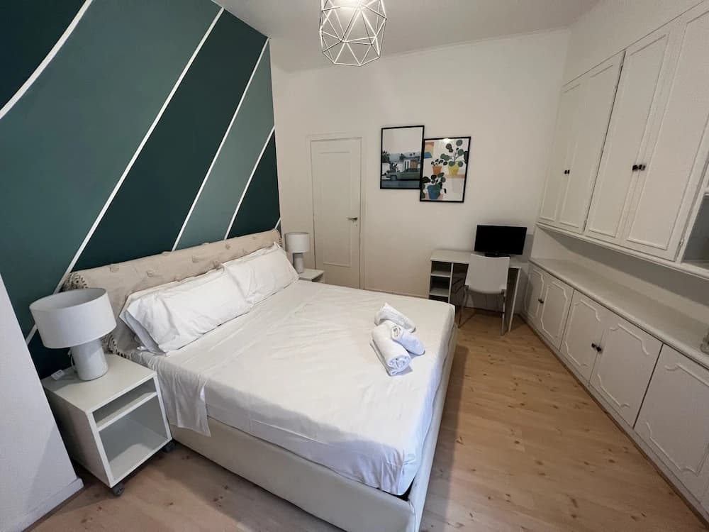 Mia House - photo 2