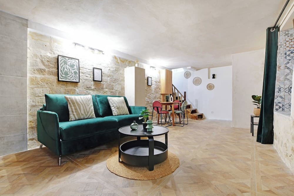 Charming Appt- 4p/1br- in the Heart of the Marais - photo 11