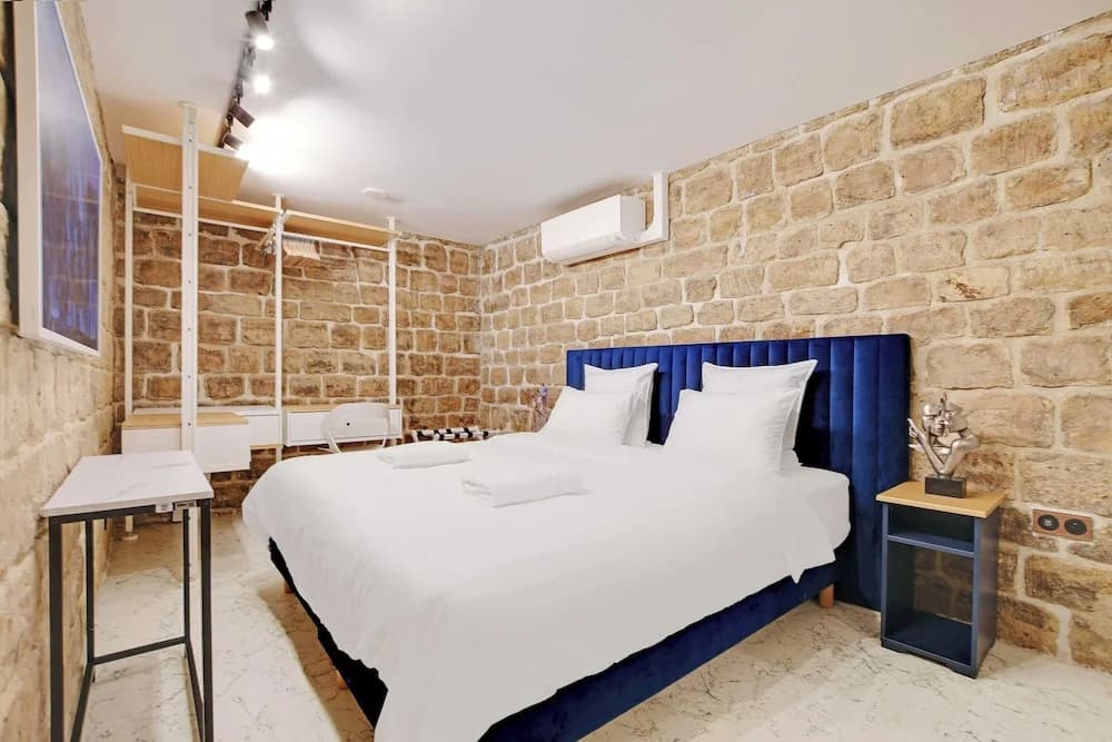 Charming Apt - AC - 2br/6p - Near Bastille - photo 3