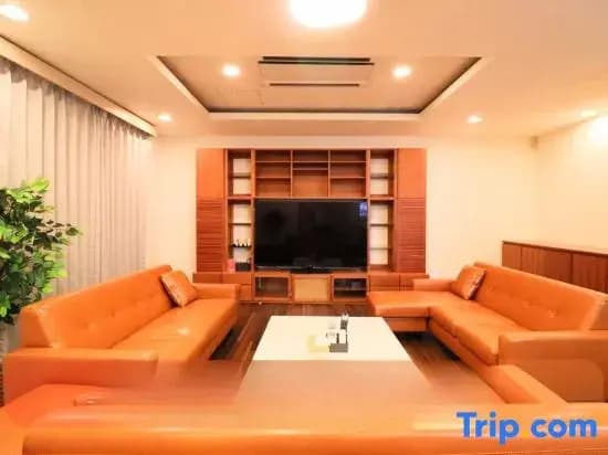 Over 150Jacuzzi Available Premium Space That I - photo 2