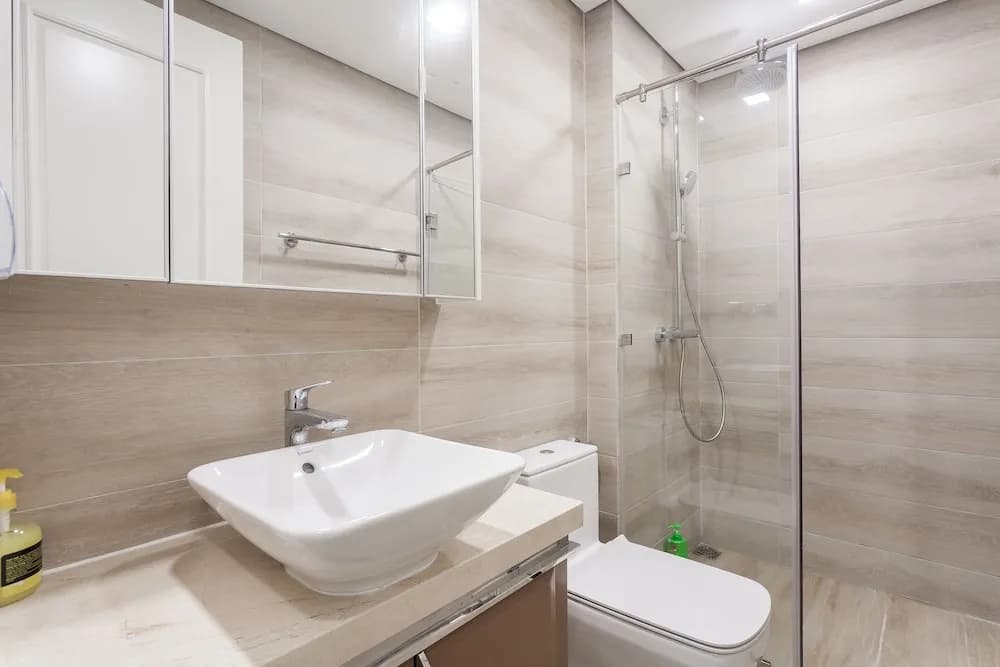 Nomad Homes Vinhomes Golden River - photo 10