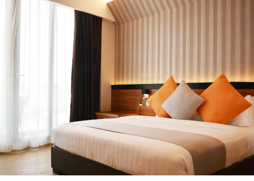 Triton Prestige Seaview and Spa Hotel - photo 5