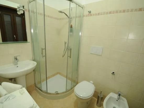 BB Eu Rooms - photo 7